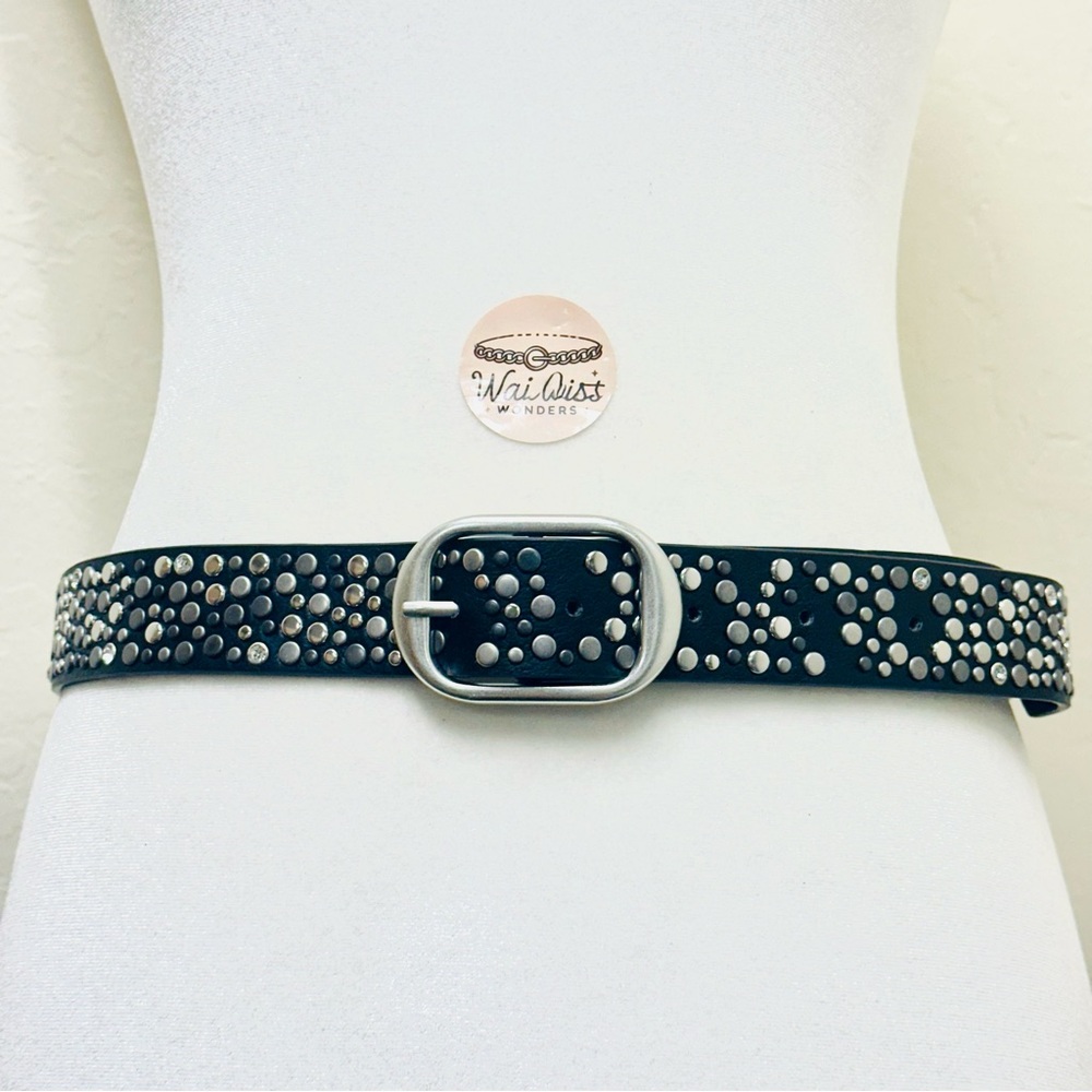 Y2K Black and silver studded leather belt with silver hardware and adjustable fi